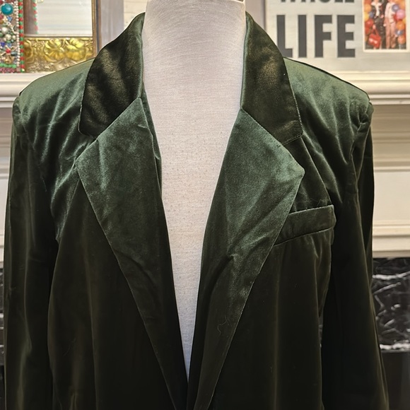 NWT “BB Dakota Steve Madden” green velvet blazer - Picture 2 of 7